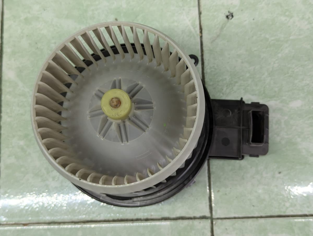 Mitsubishi Xpander 2022-2024 Blower Ventilador A/c galería