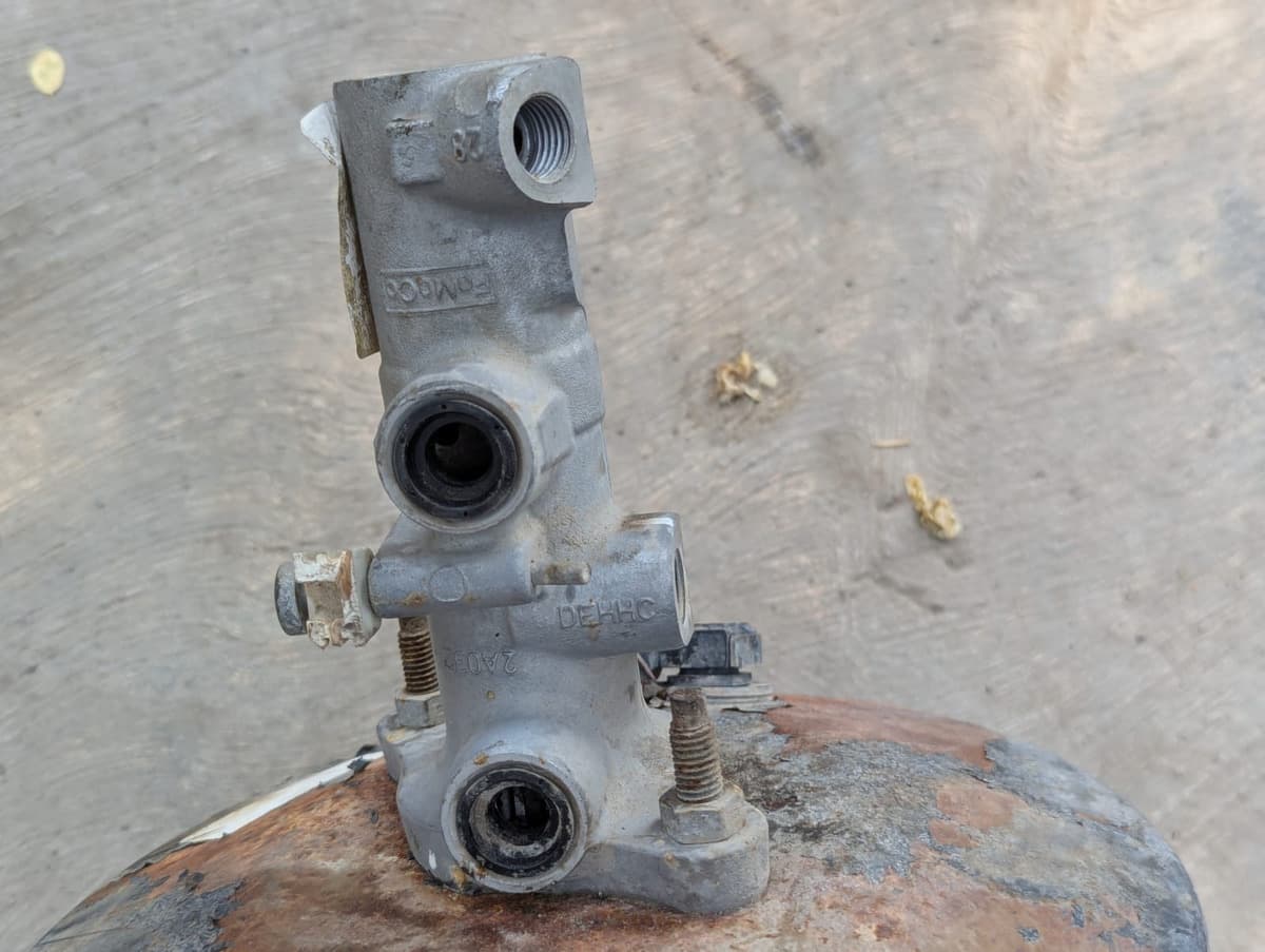 Ford Explorer 2011-2015 Booster Bomba De Freno galería