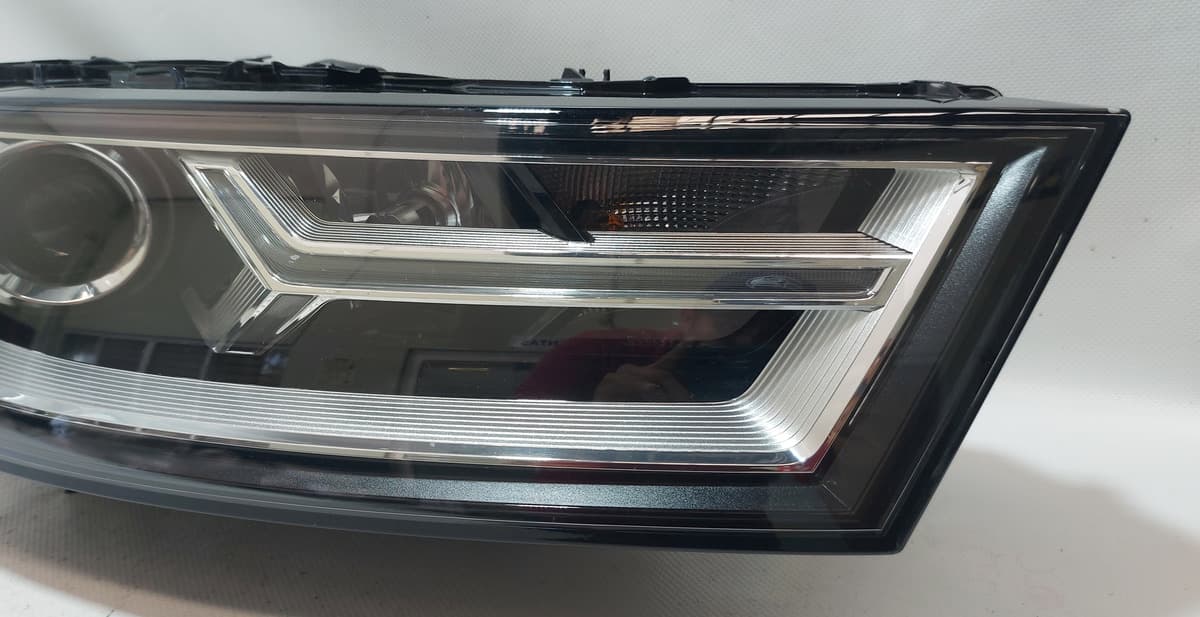 Audi Q7 2017 Al 2019 Faro Lado Derecho Pasajero