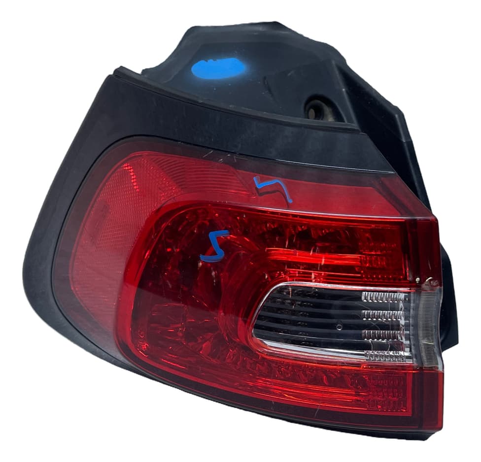 Jeep Latitude 2014 - 2018 Calavera Izquierdo Usado Original
