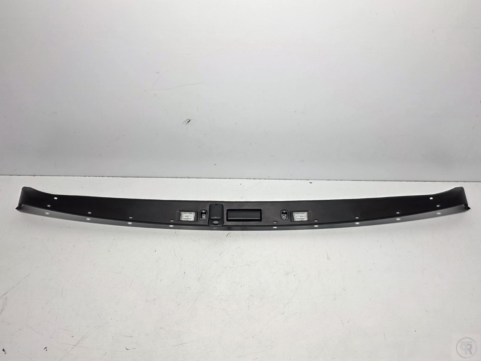 Bmw X6 2023 - 2026 Moldura para Cajuela Trasera Usado Original