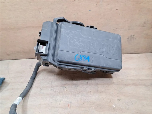 Caja Fusibles Chevrolet Malibu 1.5 2019-2021 84586305 (6884), foto 1