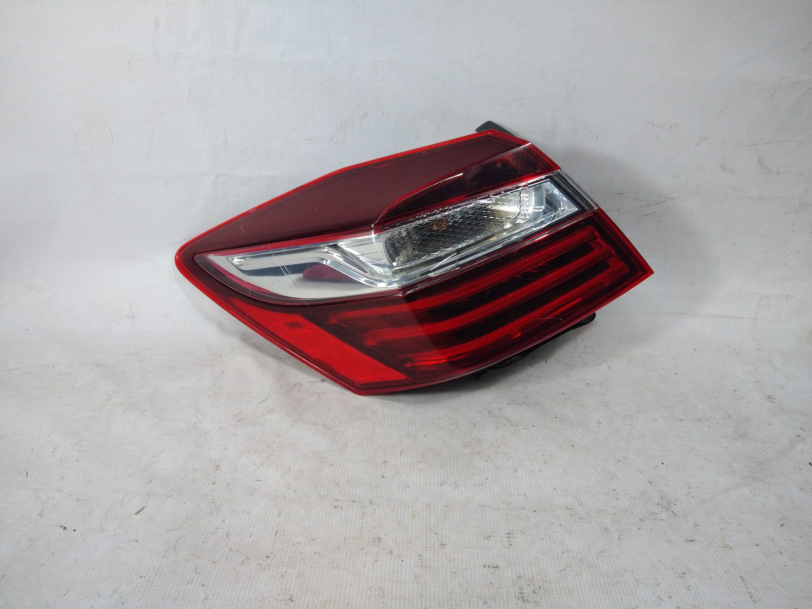 Honda Accord 2016 - 2017 Calavera Trasera Izquierdo Usado Original, foto 1