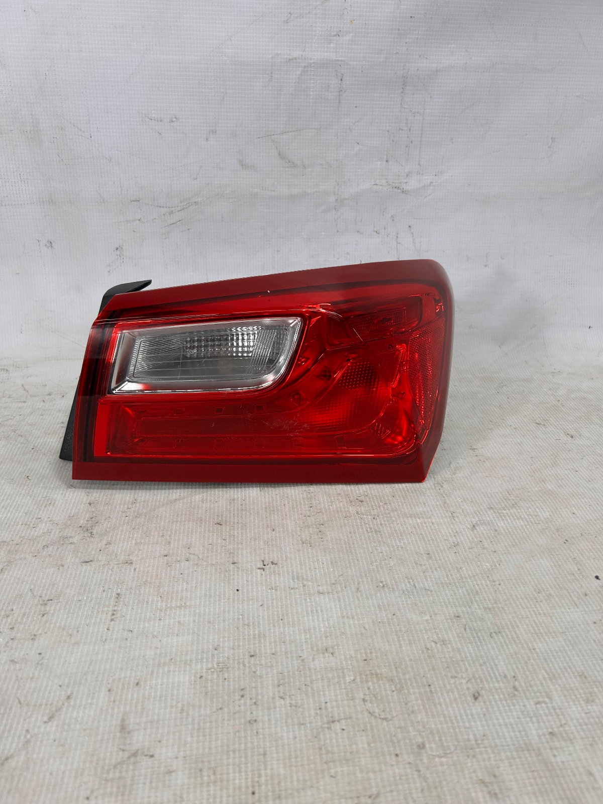 Chevrolet Malibu 2016 - 2019 Calavera Derecho Usado Original, foto 1