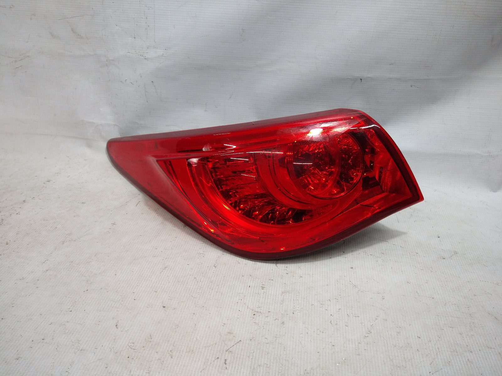 Infiniti Q50 2016 - 2021 Calavera Trasera Izquierdo Usado Original, foto 1