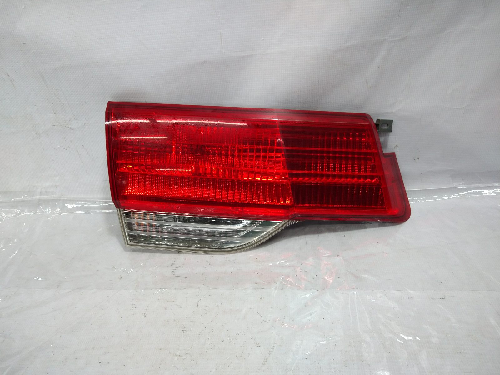 Honda Odyssey 2008 - 2010 Intercalavera Trasera Izquierdo Usado Original, foto 1
