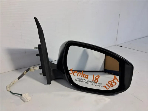 Espejo Delantero(a) Derecho Nissan Sentra 2018 4 Puertas, foto 1