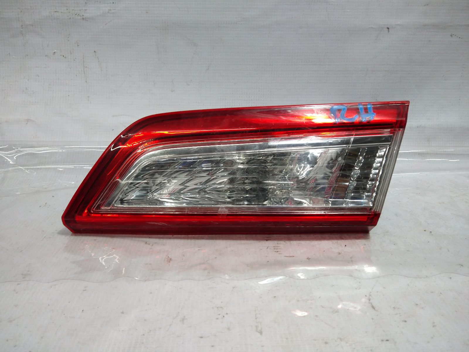 Toyota Camry 2012 - 2014 Intercalavera Trasera Derecho Usado Original, foto 1